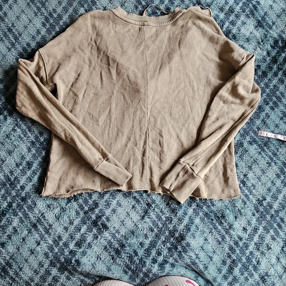 Free‎ People khaki long sleeve, size XS